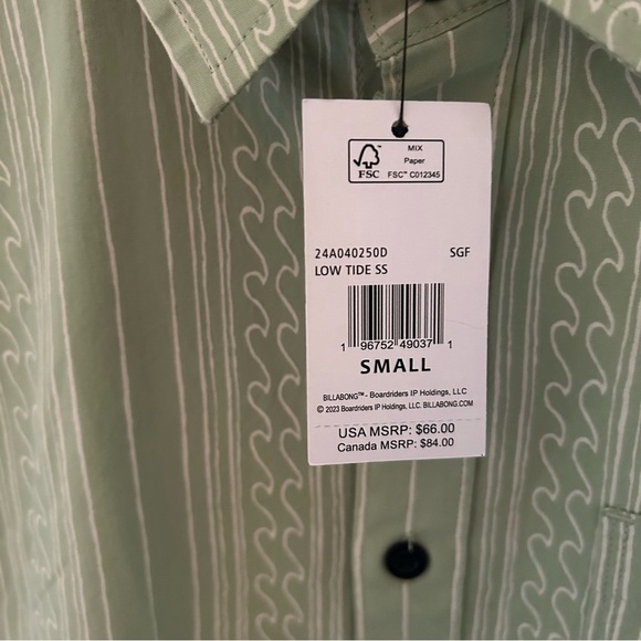 NWT Billabong LowTide Short Sleeve Button Up Small Green - Picture 6 of 9